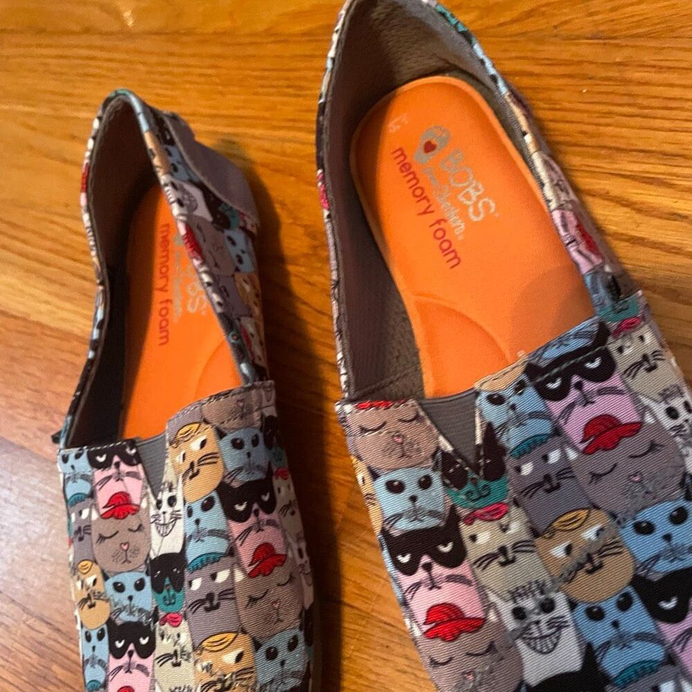 BOBS | memory foam cat slip ons W10 - Picture 3 of 8